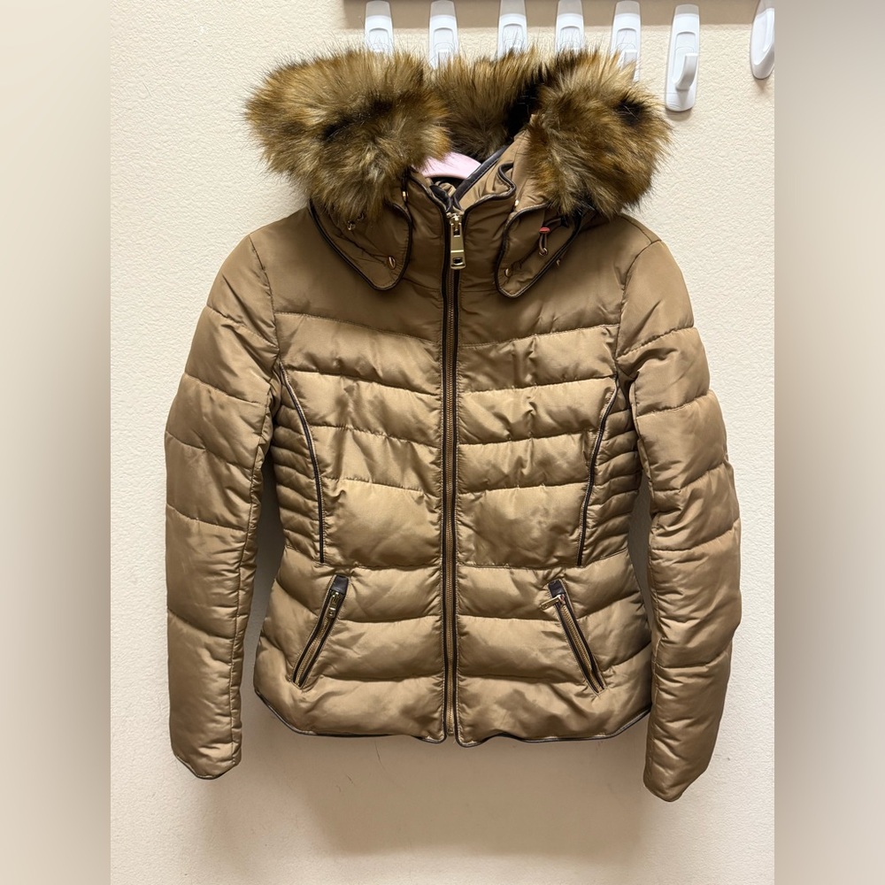 Zara Tan Puffer Jacket with detachable Faux Fur Hood - Medium